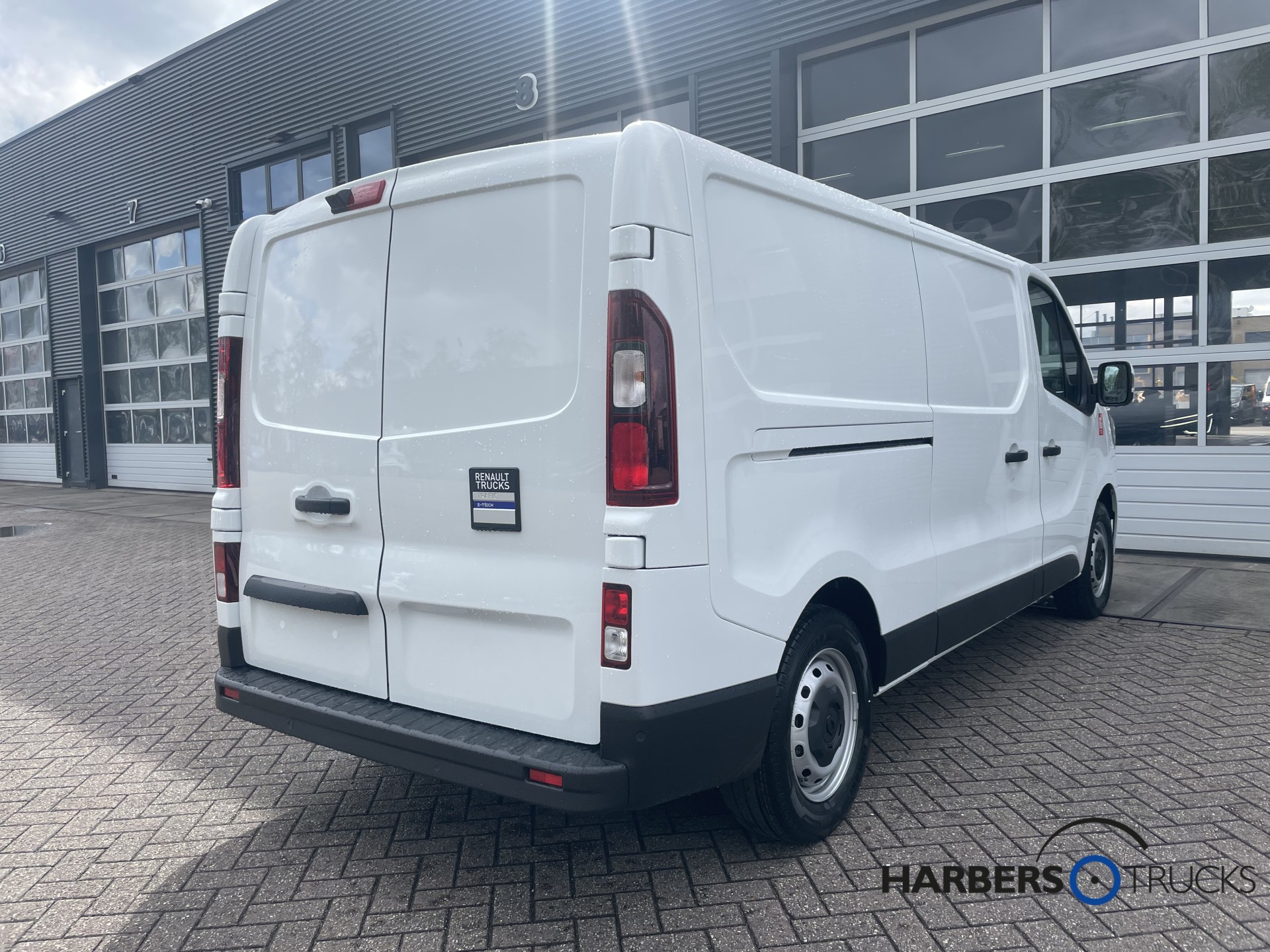 Renault Trafic L2H1 E-Tech, Z.E, Zero Emissie Red Edition