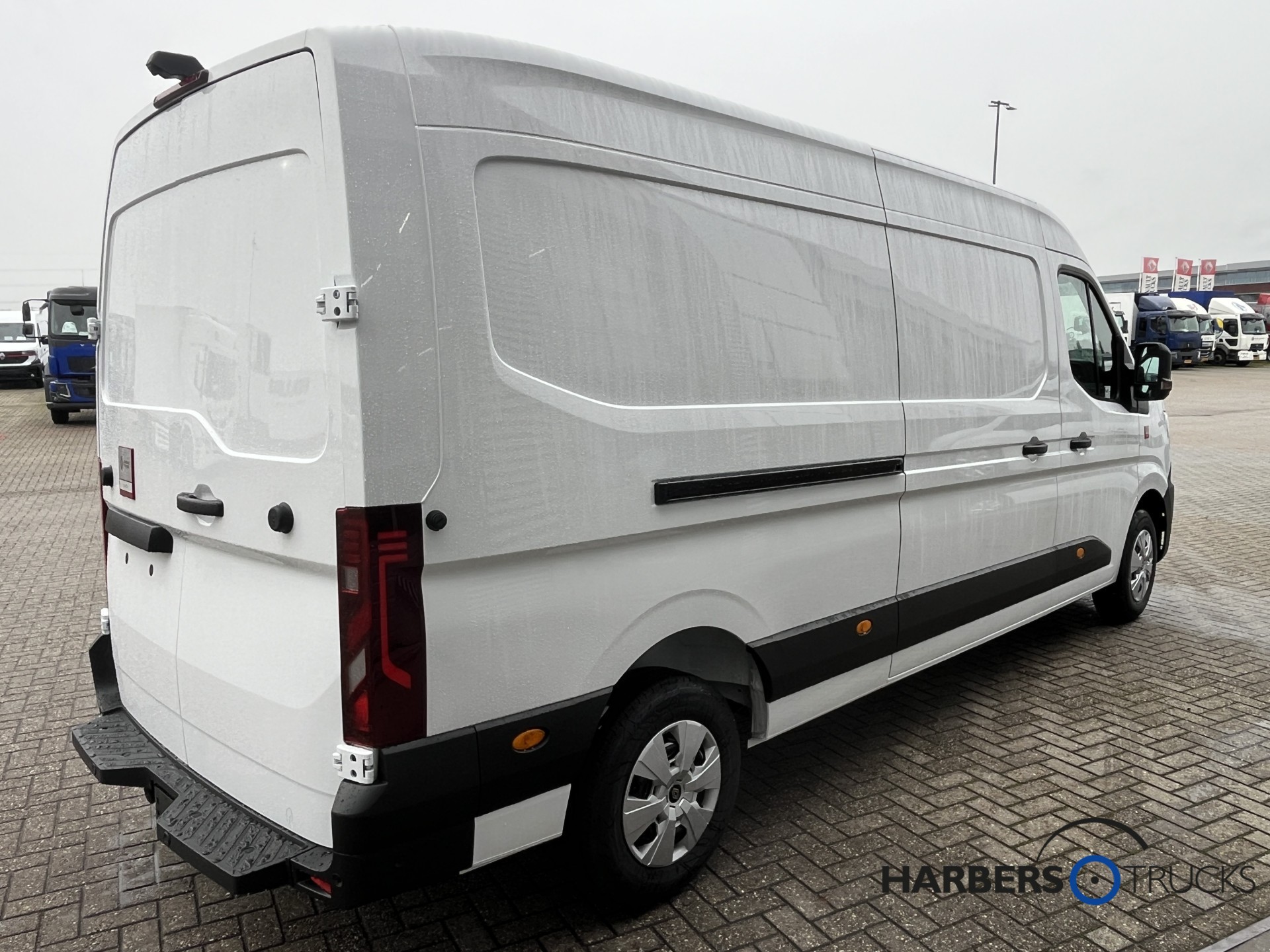 Renault Master RED Edition 150PK L3H2