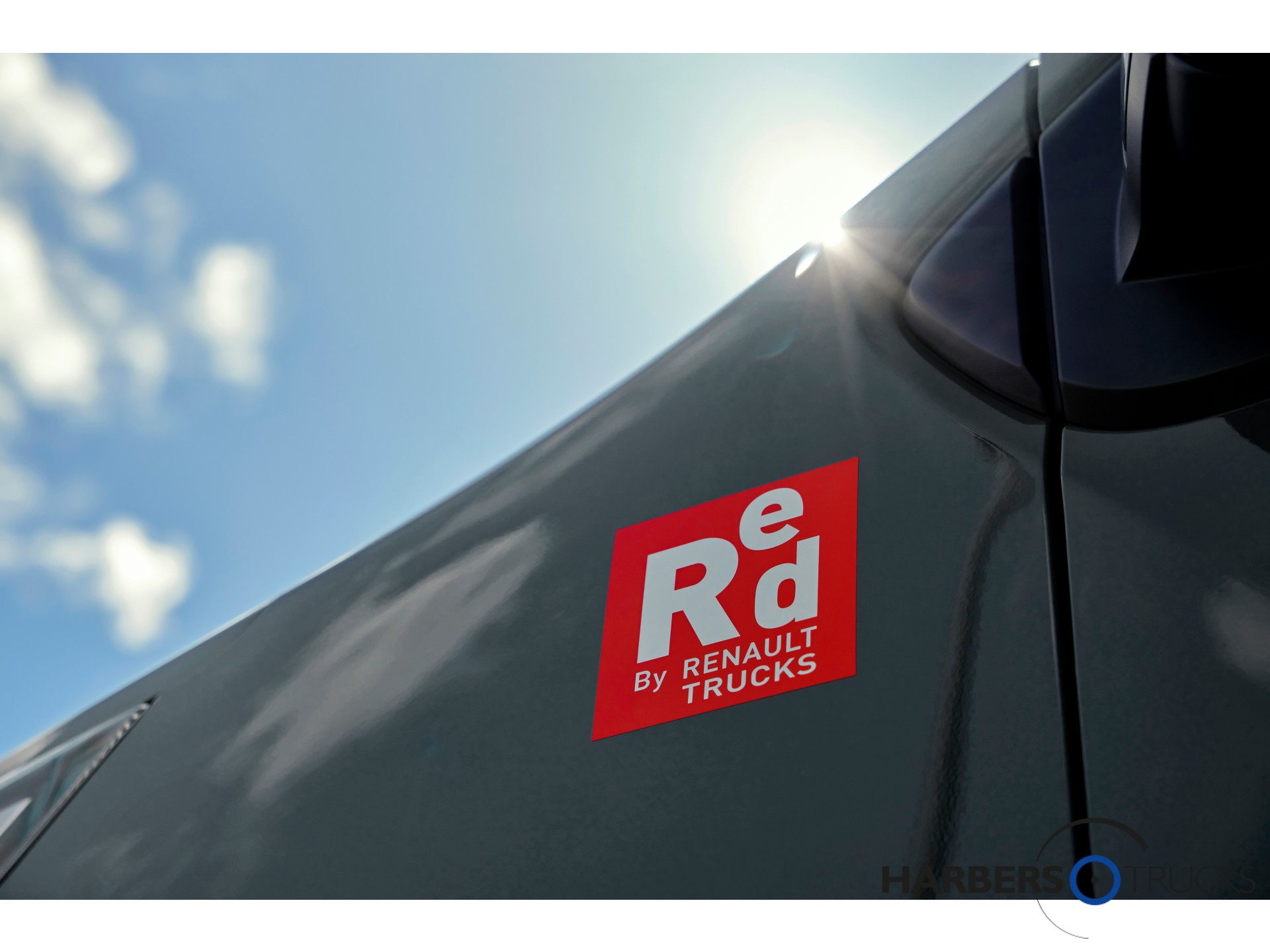 Renault Trafic nieuw te bestellen Red Exclusive