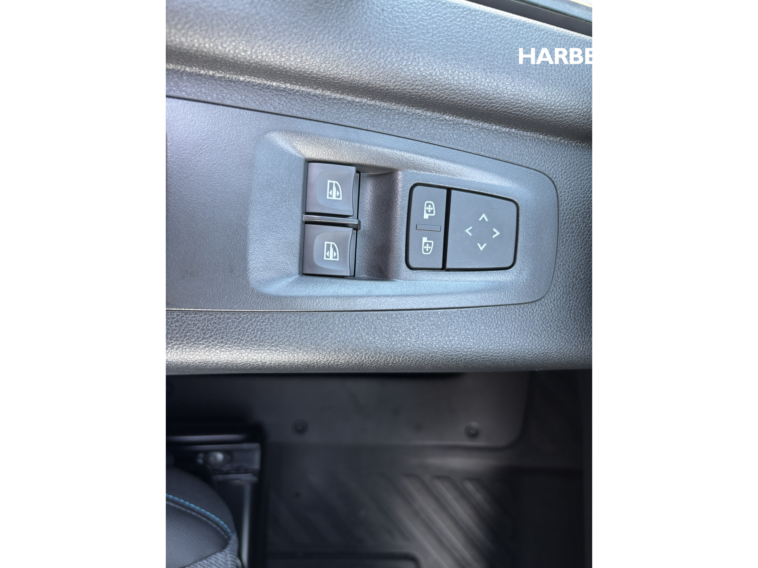 Renault Master Red Edition 150PK