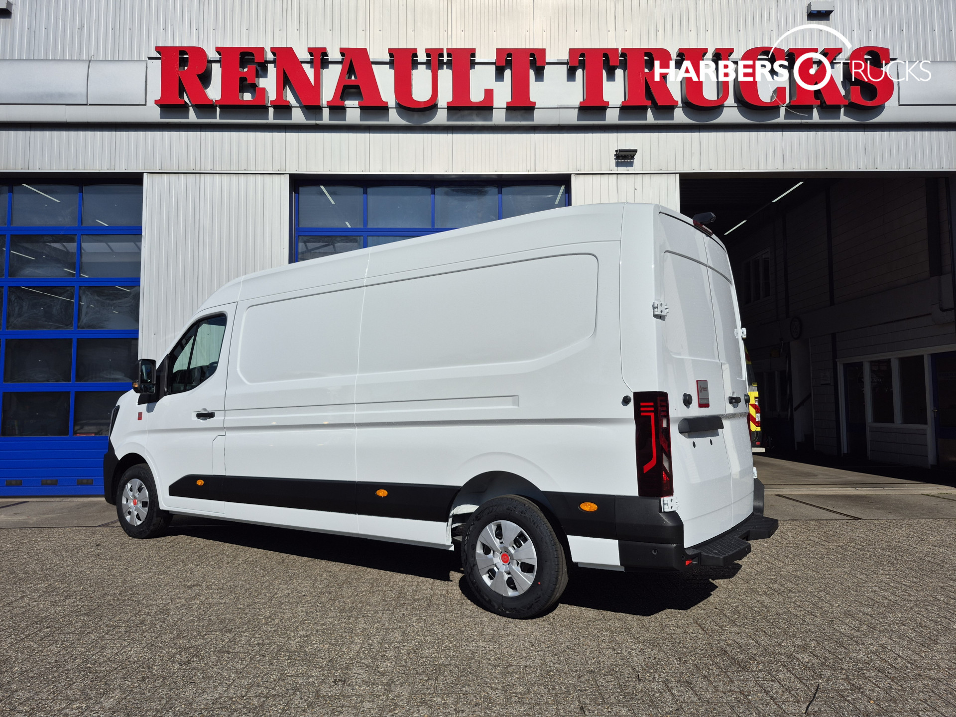 Renault Master Red Edition L3H2 ***Automaat***