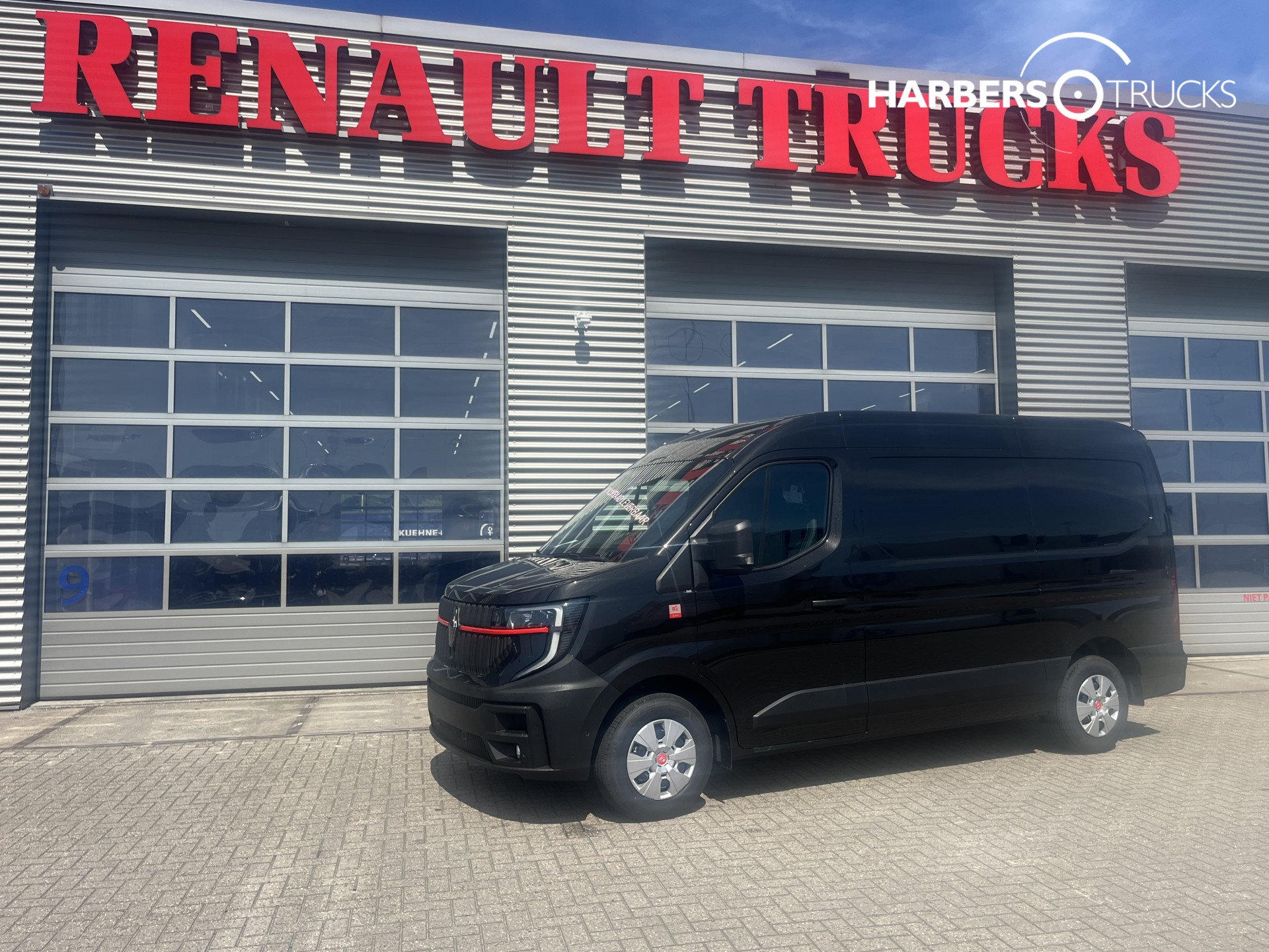 Renault Master E-Tech L2H2 Red Edition
