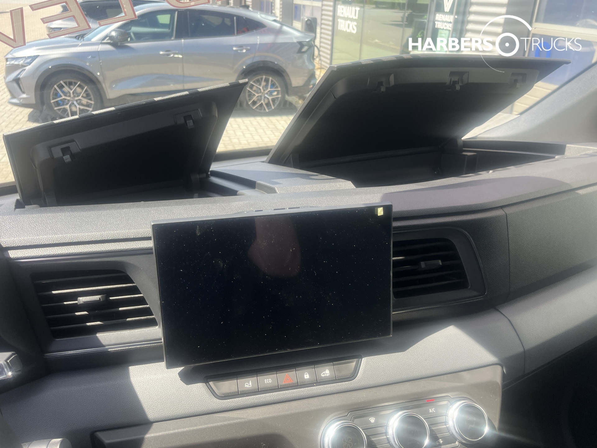 Renault Master E-Tech L2H2 Red Edition