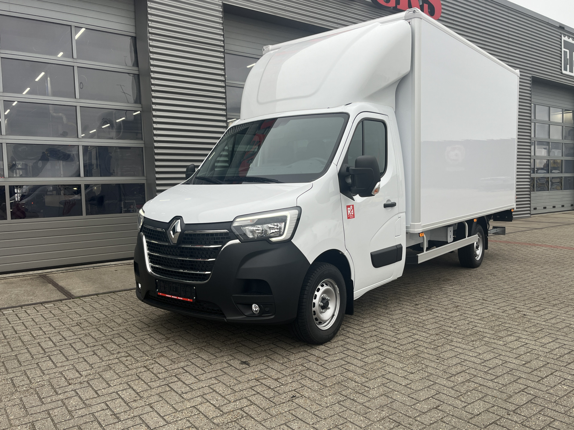 Renault Master Red Edition