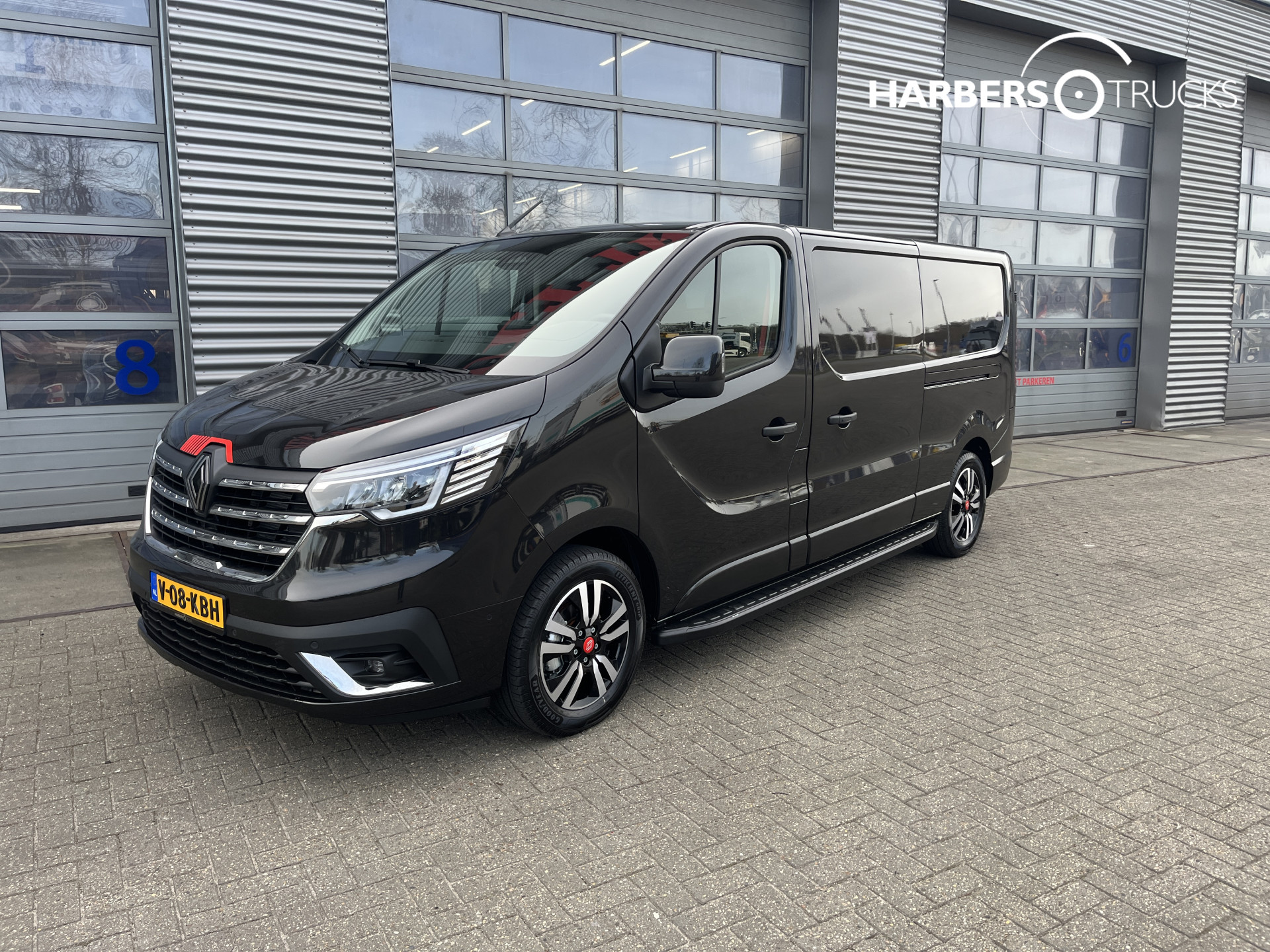 Renault Trafic Red Exclusive Luxe/Extra