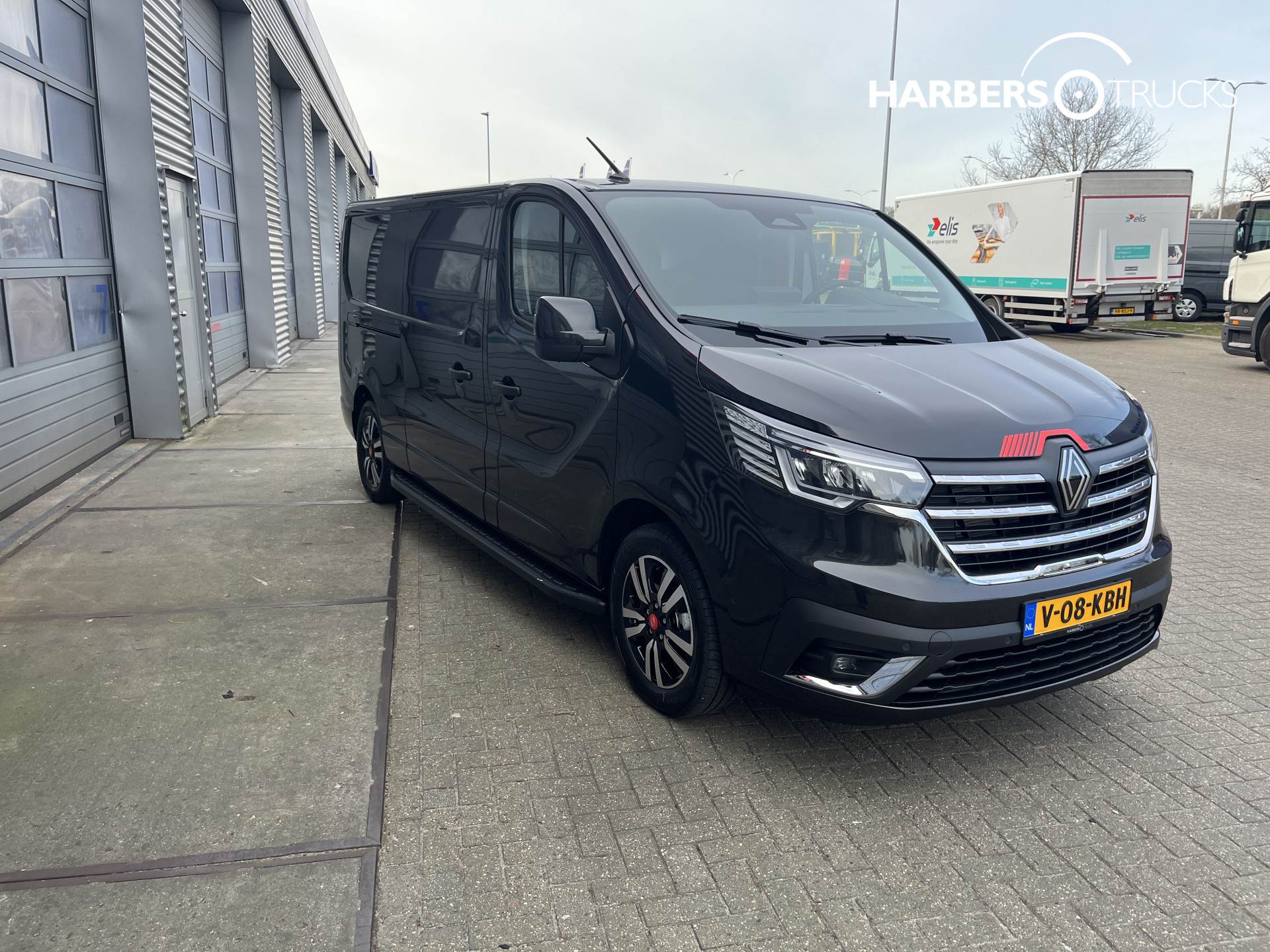 Renault Trafic Red Exclusive Luxe/Extra