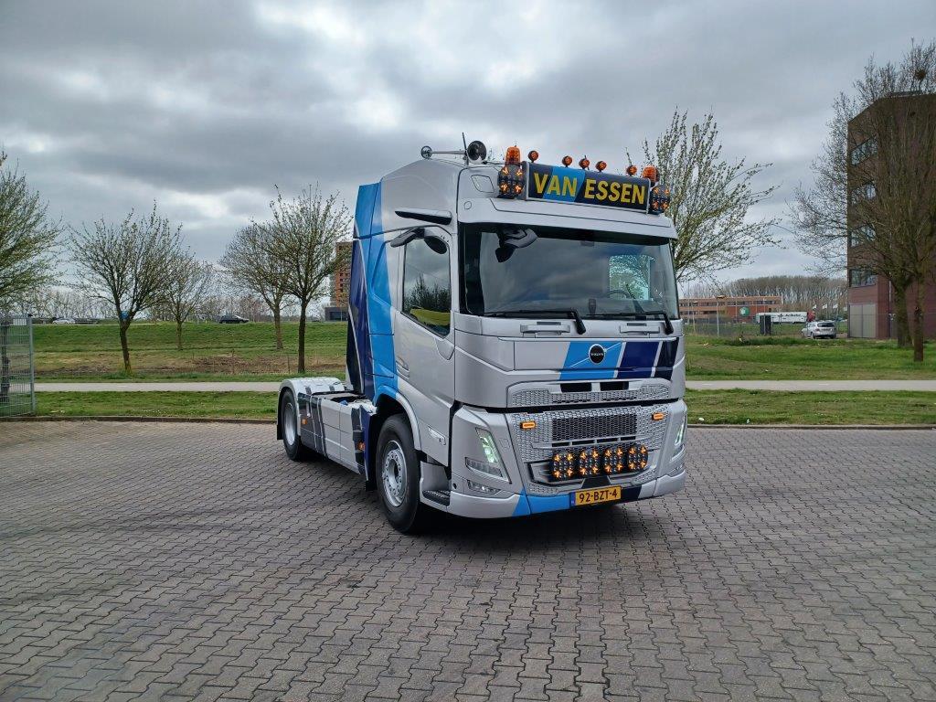Van Essen_92BZT4