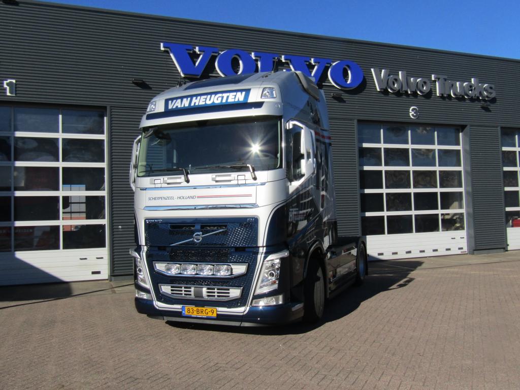 Heugten-van_83BRG9.jpg