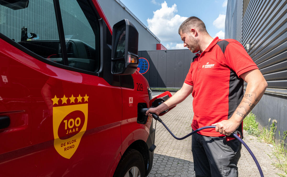 Renault Master E-Tech Visser Duiven opladen Renault Master E-Tech Visser Duiven opladen