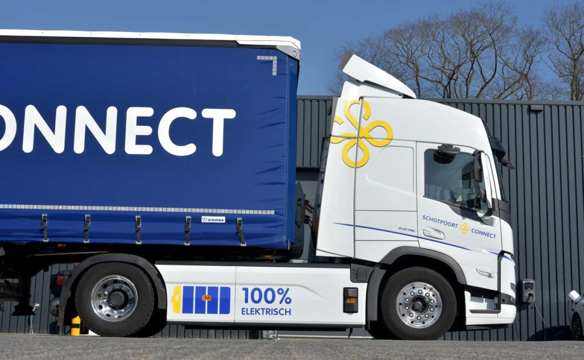 volvo-fm-electric-schotpoort-connect-13 volvo-fm-electric-schotpoort-connect-13