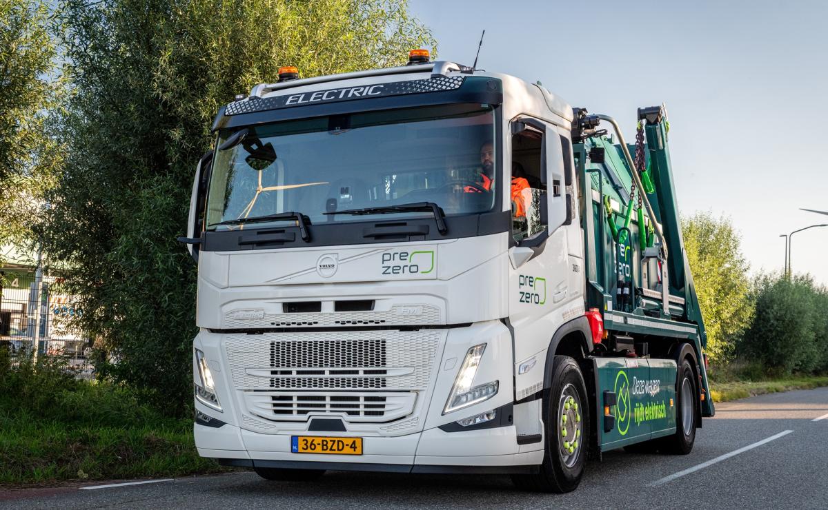 Volvo FM Electric PreZero portaalauto