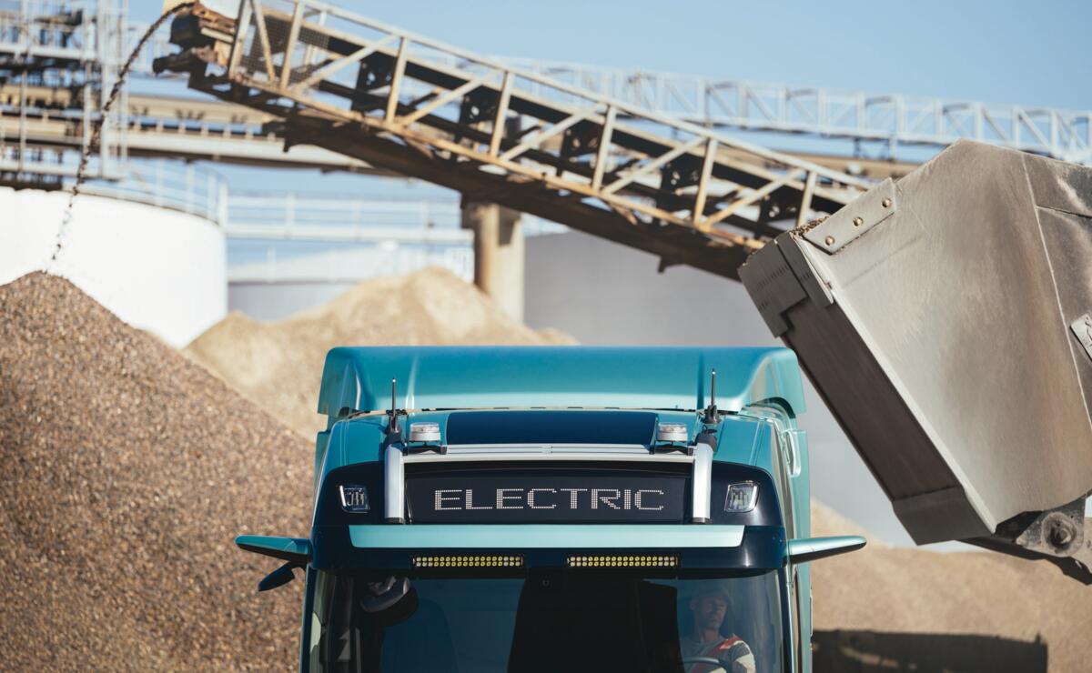 Volvo_FMX_Electric_6