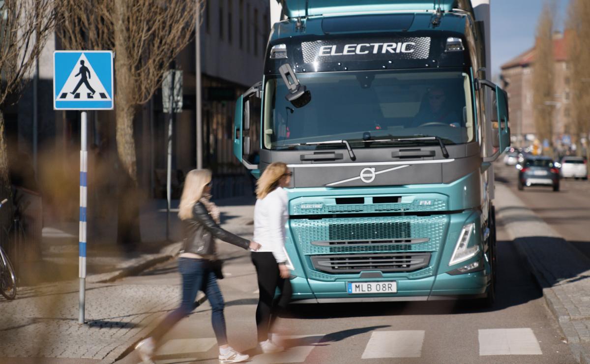 Nieuwe veiligheidssystemen Volvo Trucks 1