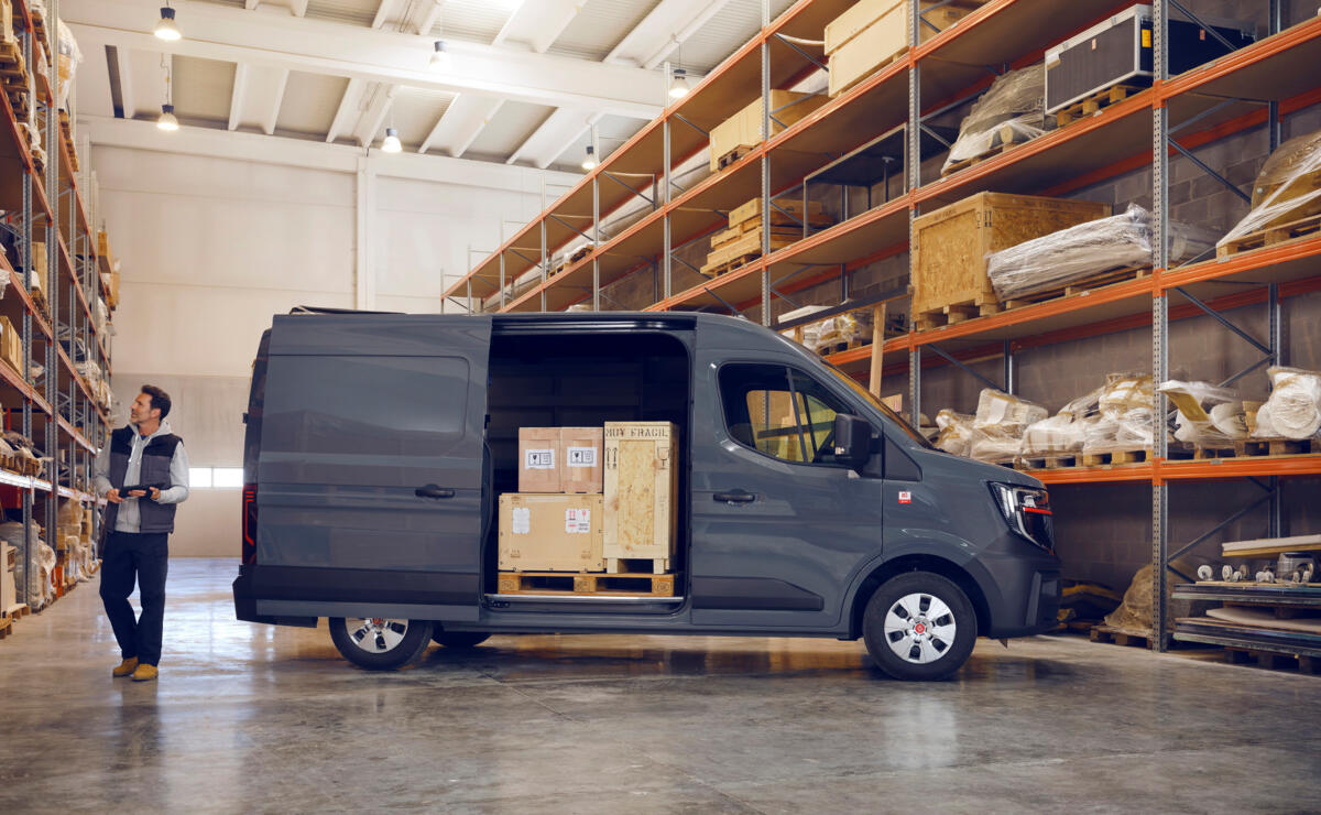 Harbers-Trucks-Renault-Master-32 Harbers-Trucks-Renault-Master-32