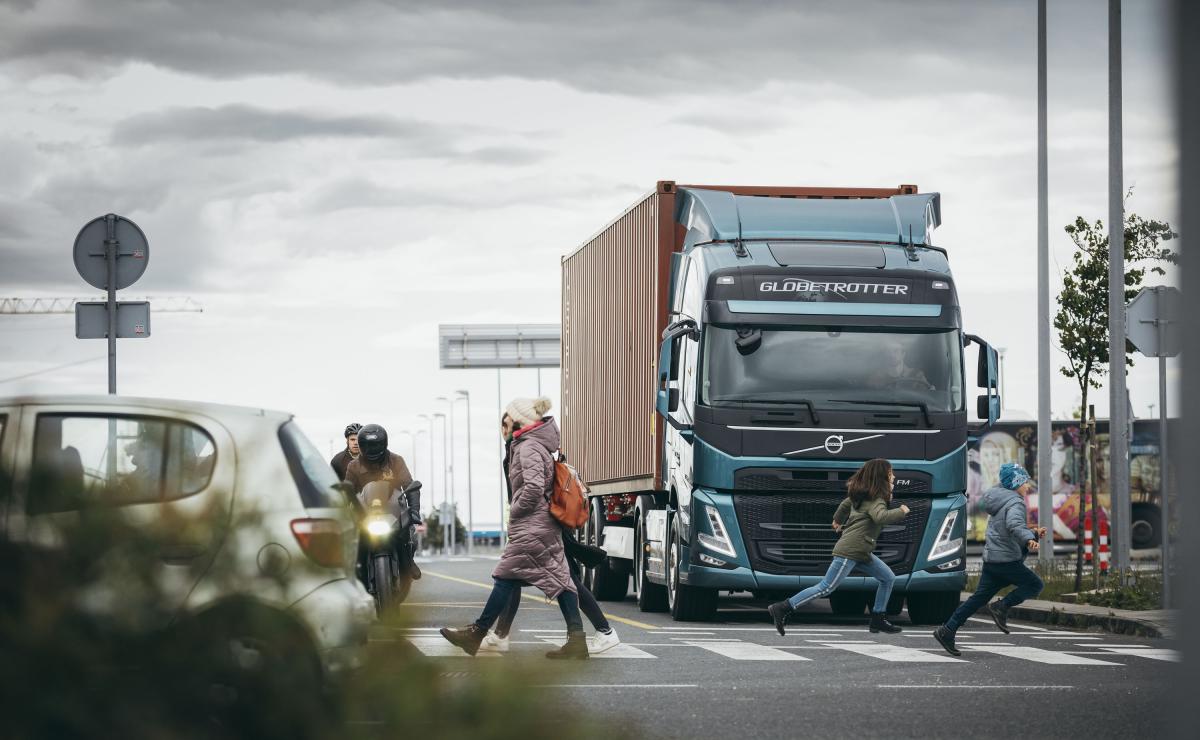 Harbers-Trucks-Volvo-FM-004