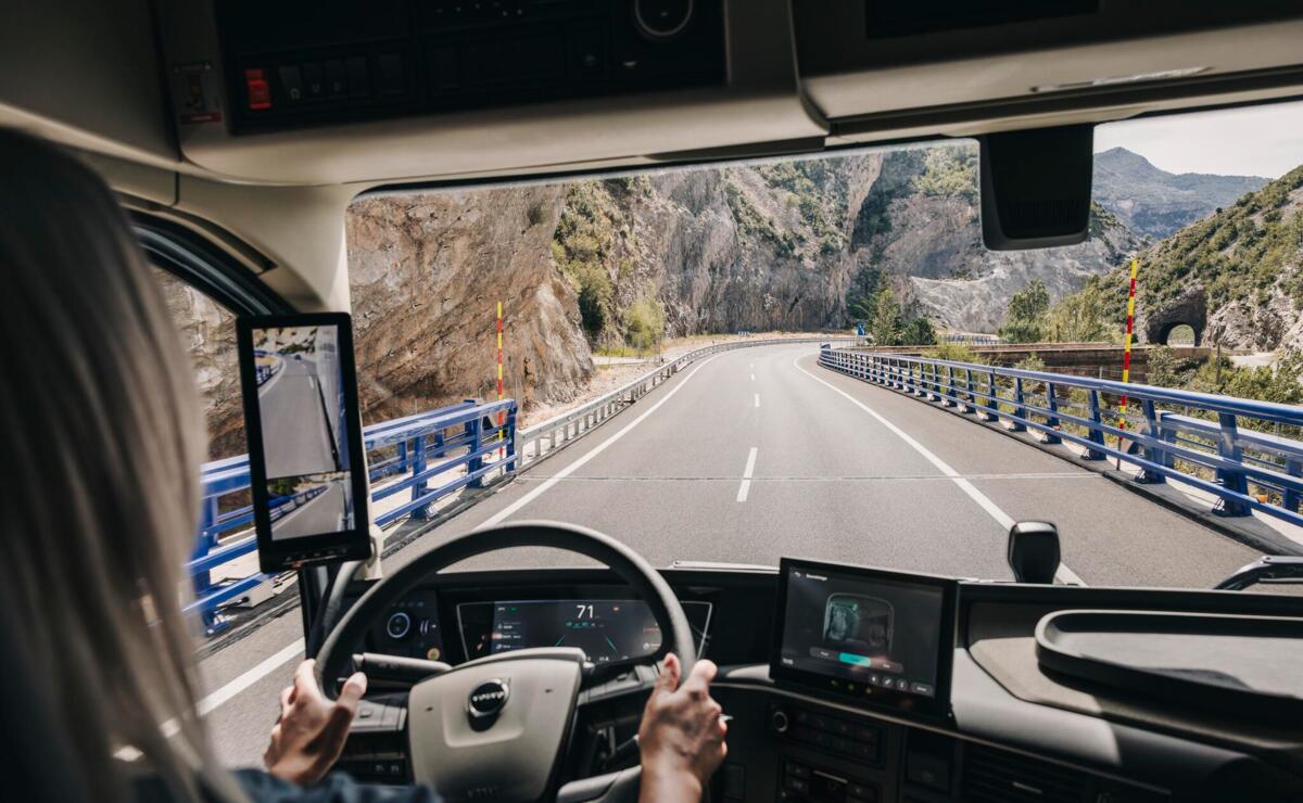 Volvo-truck met VDS en CMS Volvo-truck met VDS en CMS