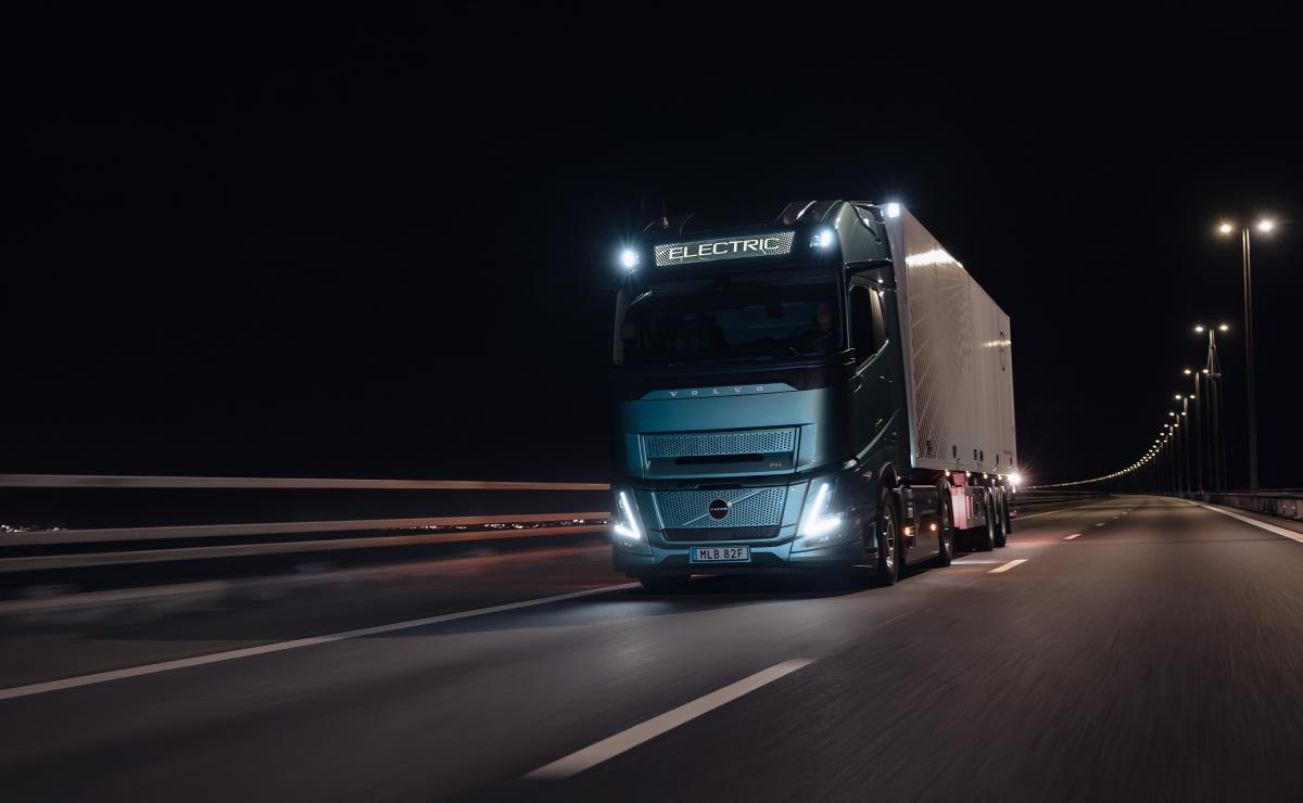 Volvo_Trucks_FH_Aero_Electric_night_vision Volvo_Trucks_FH_Aero_Electric_night_vision