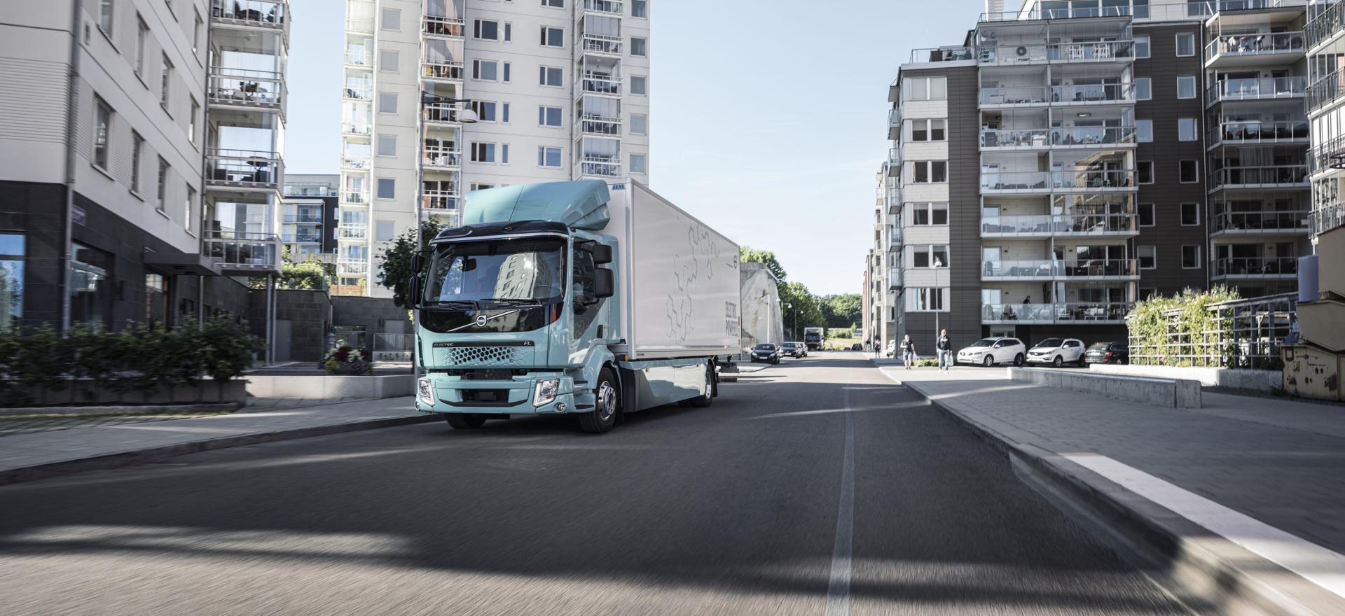 Harbers-Trucks-Volvo-FL-Electric-017