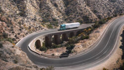 Volvo FH Aero extended range 8