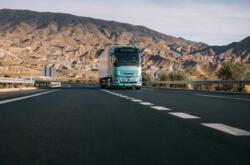 Volvo FH Aero Electric met extended range