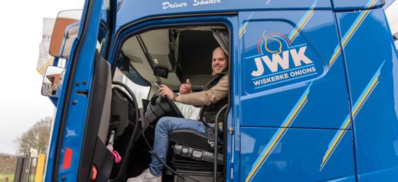 Nieuwe Volvo FH Aero voor chauffeur Sander 1 Nieuwe Volvo FH Aero voor chauffeur Sander 1