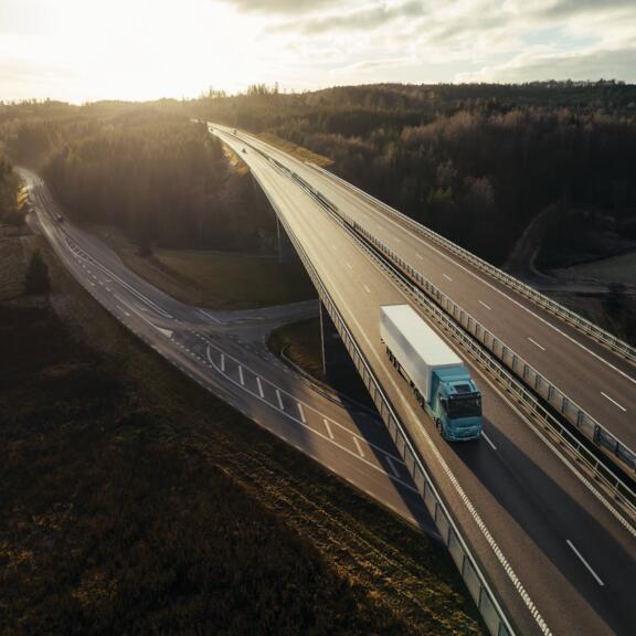 Volvo FH_Electric_ 13
