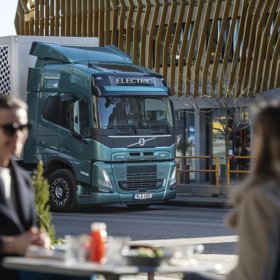 Harbers-Trucks-Volvo-FM-Electric005 Harbers-Trucks-Volvo-FM-Electric005