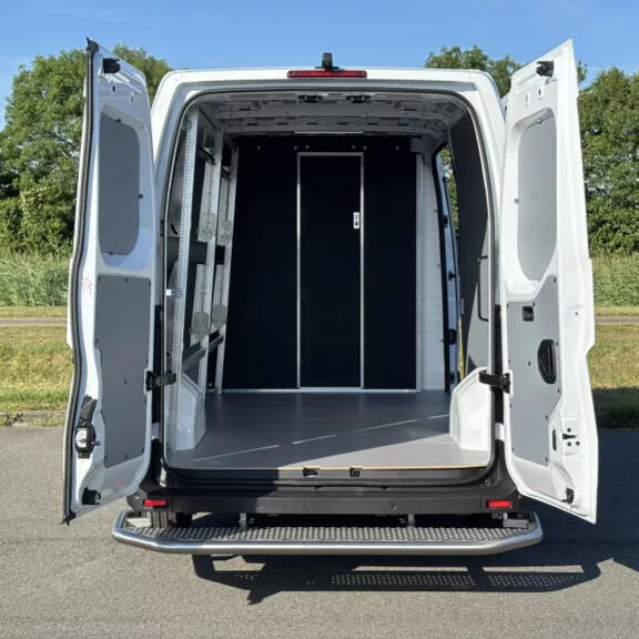 Renault Master E-Tech Home Delivery