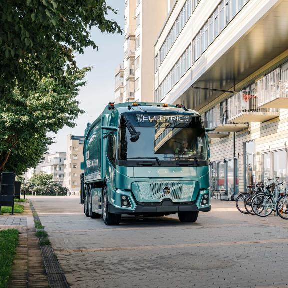 Harbers_Trucks_Volvo_FM_Low_Entry_02 Harbers_Trucks_Volvo_FM_Low_Entry_02