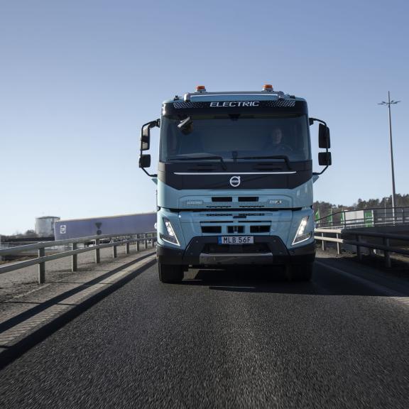 Harbers-Trucks-Volvo-FMX-Electric-009 Harbers-Trucks-Volvo-FMX-Electric-009