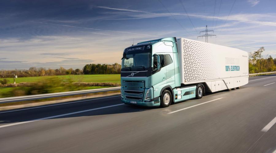 volvo-trucks-bewijst-langeafstandscapaciteit-volvo-fh-electric