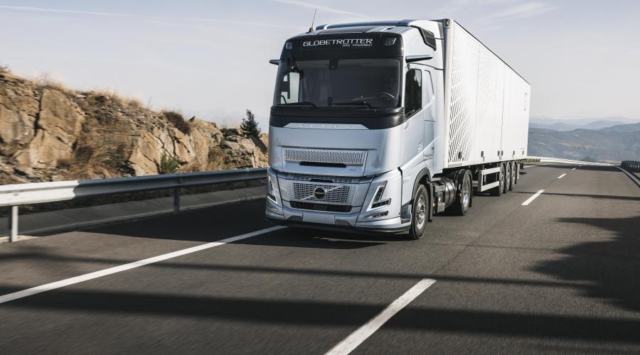 volvo-trucks-fh-aero-low-emission-steel 1 volvo-trucks-fh-aero-low-emission-steel 1