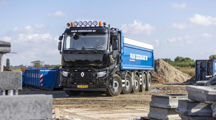 Renault Trucks C 10x4 Pauw -32-LR Renault Trucks C 10x4 Pauw -32-LR