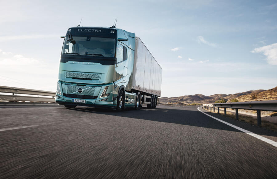 Volvo FH Aero extended range 3