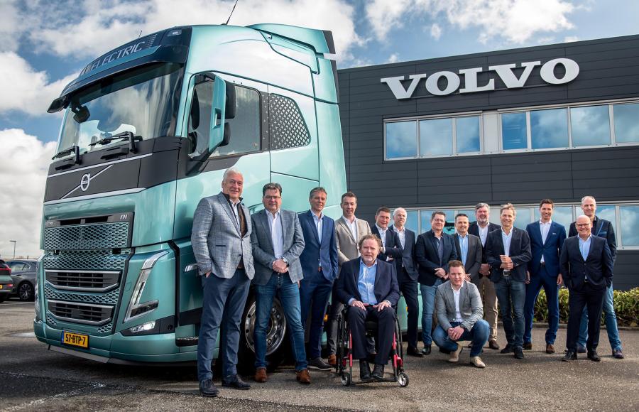 Volvo_dealercontract_CAS8331_header Volvo_dealercontract_CAS8331_header