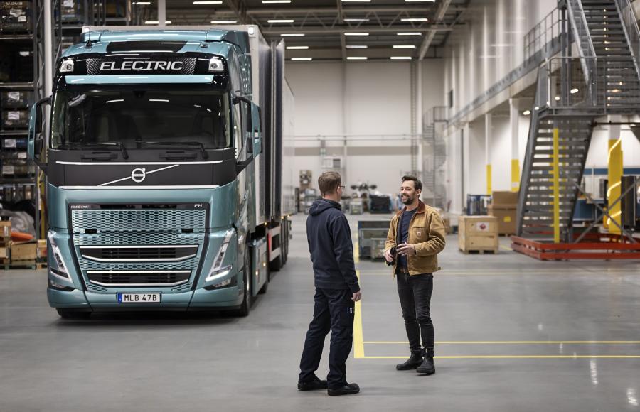 Harbers Trucks - Volvo FH Electric - 00